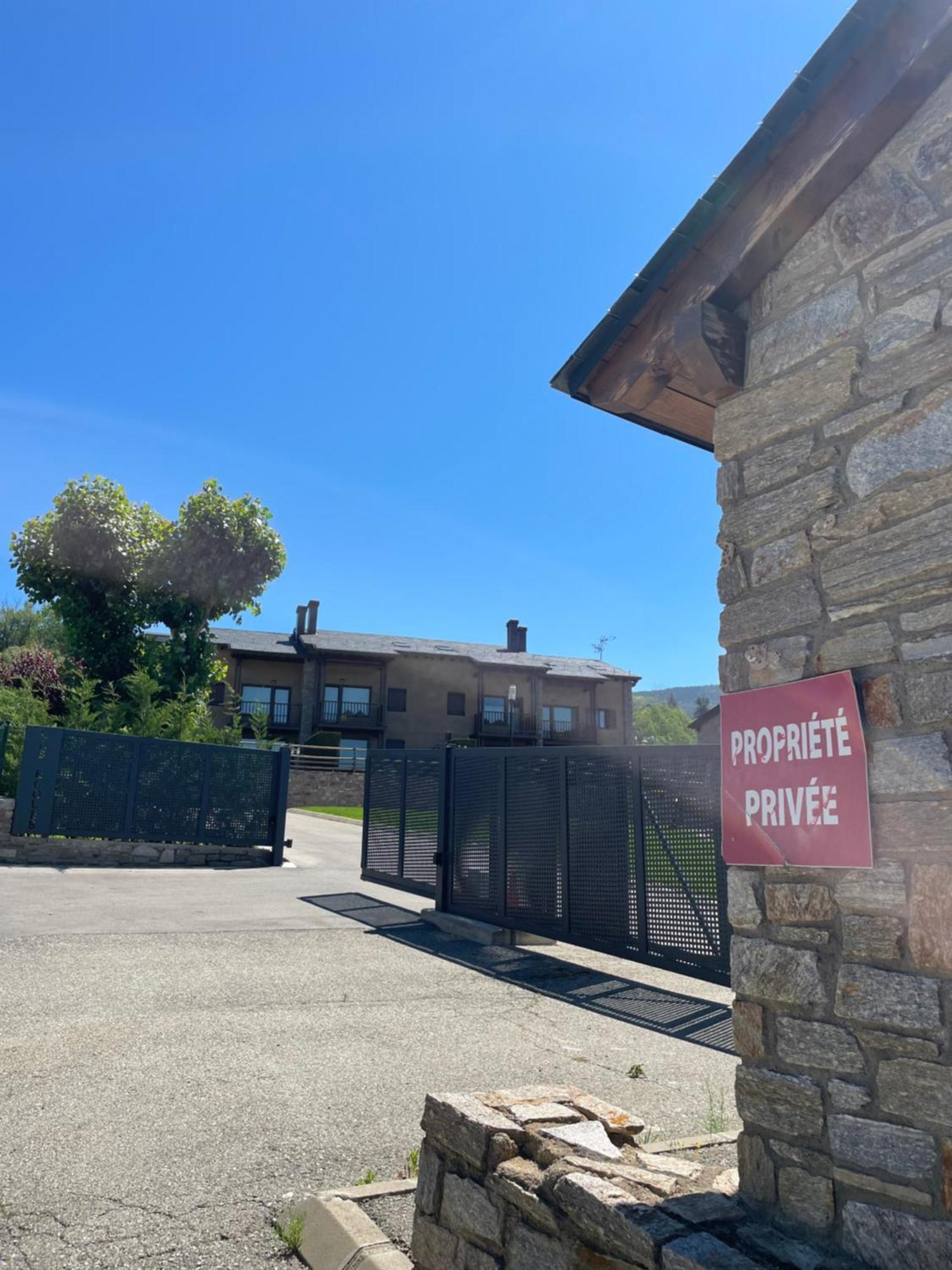 Apartamento Renovado Con Jardin Privado, Parking ,Wifi Y Piscina Osséja Exterior foto